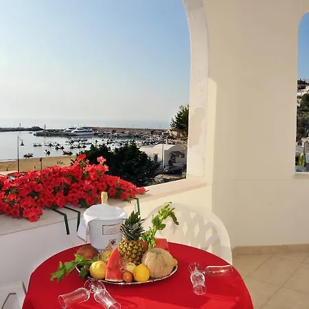 Отель Morcavallo Hotel & Wellness