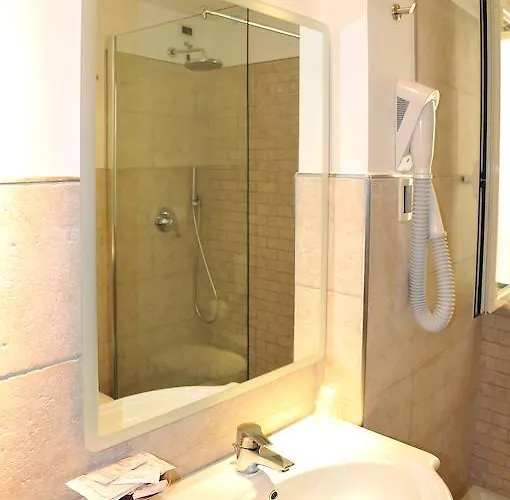 Morcavallo & Wellness מלון פסקיצ'י