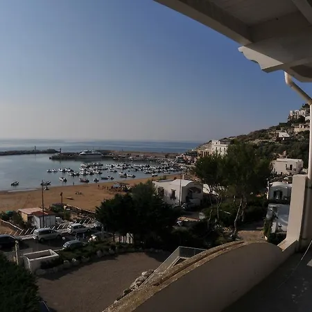 Morcavallo & Wellness 4*